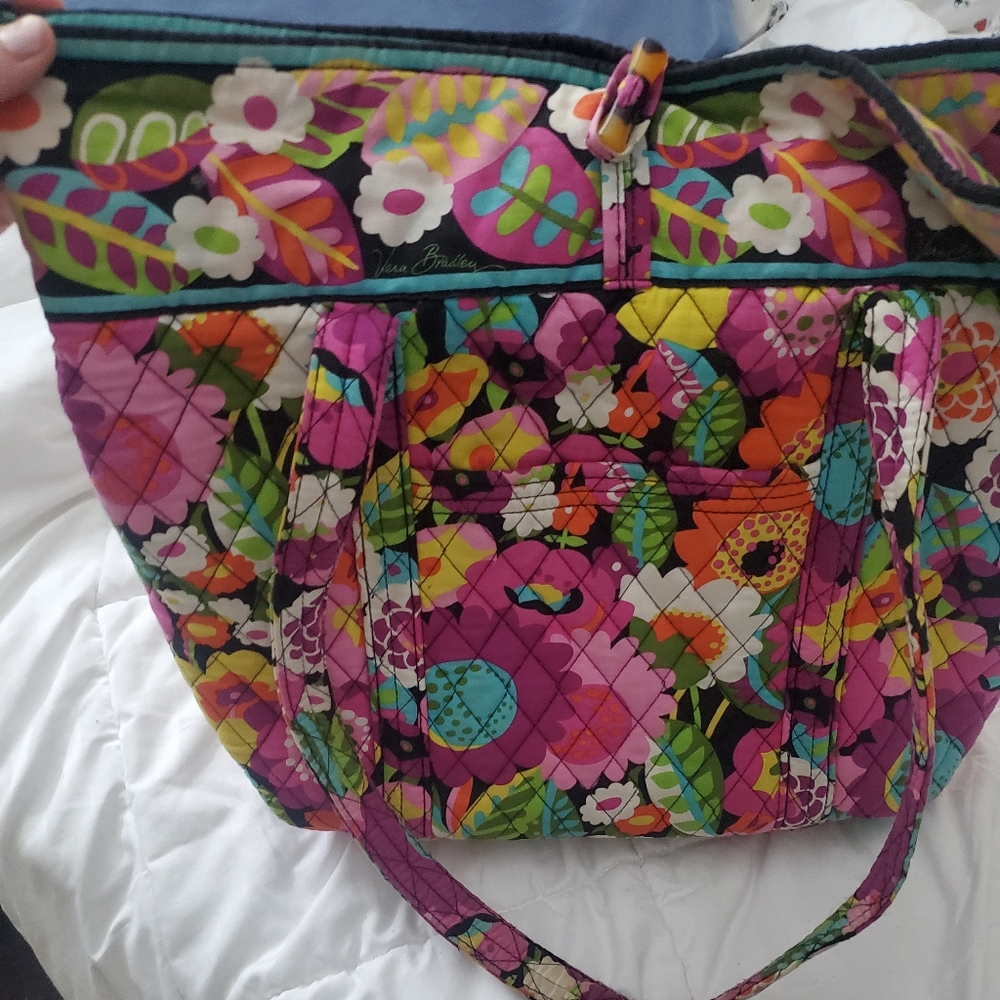 Tote - Picture 2 of 4